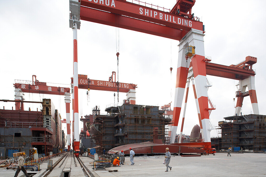 Baudocks der Ouhua Werft in Zhoushan, Zhejiang Provinz, China