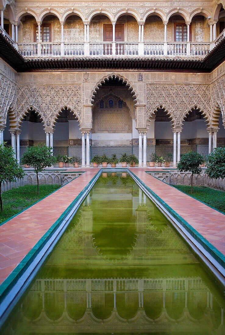 Royal Alcazar,`Patio de las Doncellas´,Courtyard of the maidens,Seville, Andalusia, Spain