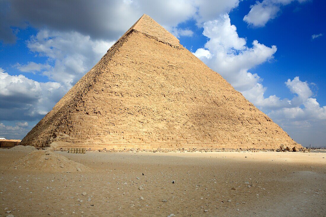 Great pyramids, Giza, Egypt