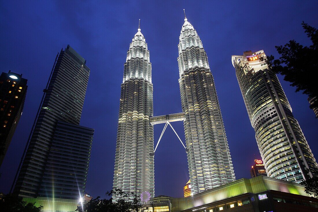 Menara Petronas towers, Kuala Lumpur, Malaysia