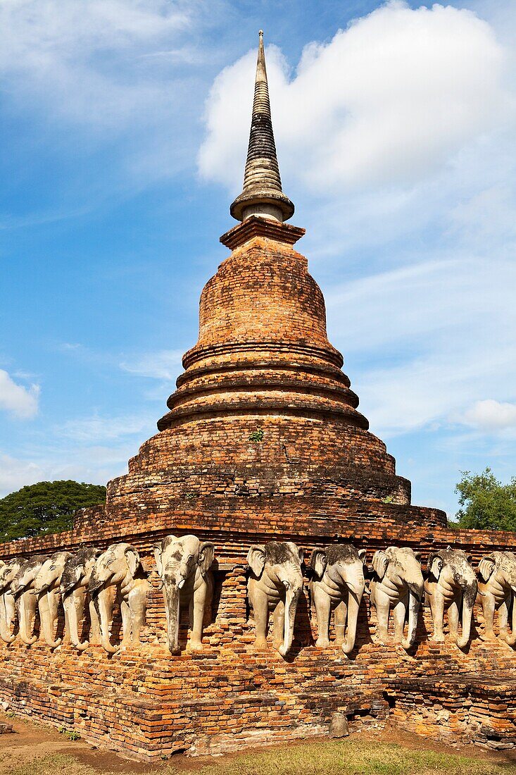 Wat Sorasak, Sukhothai, Thailand
