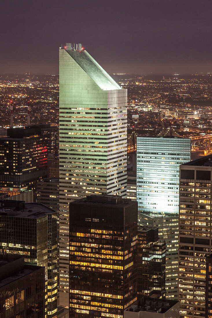 View from Top of the Rock on to the Manhattan and the Rockefeller Center, architect Raymond Hood, Manhattan, New York City, New York, USA