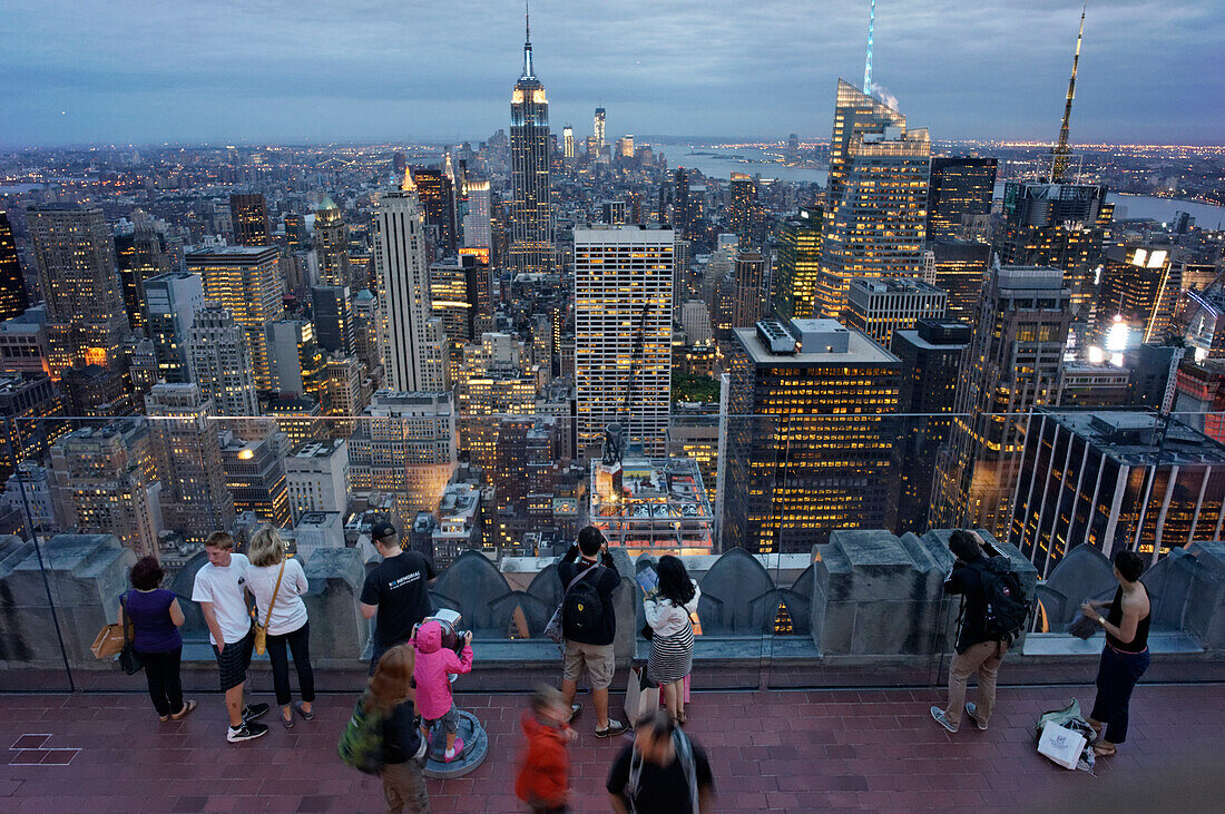 Panoramic view downtown Manhattan from Top of the Rock, Rockefeller Center, New York