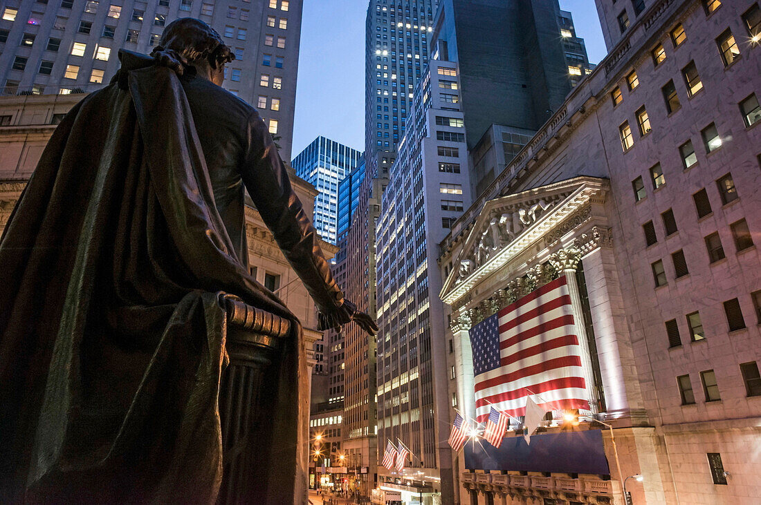 Gearg Wahsington Statue, New York Stock Exchange, Wall Street, Downtown, Manhattan, New York City, New York, USA
