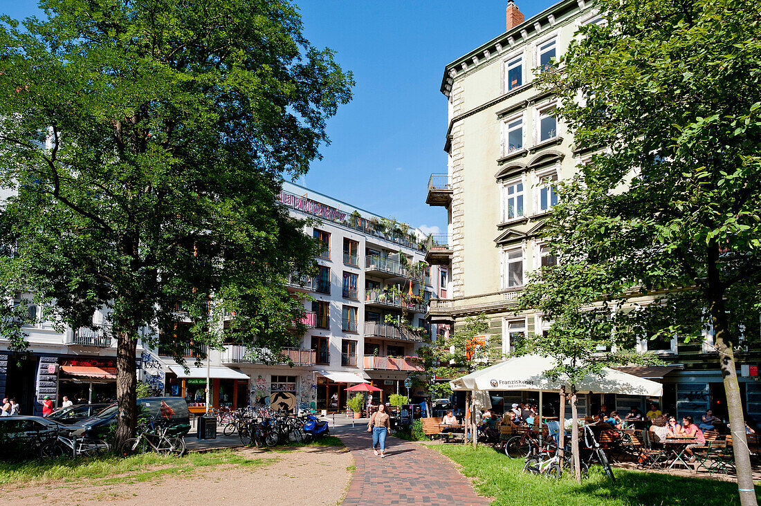 Cafes at the Martstrasse, Schanzenviertel, Hamburg, Germany, Europe