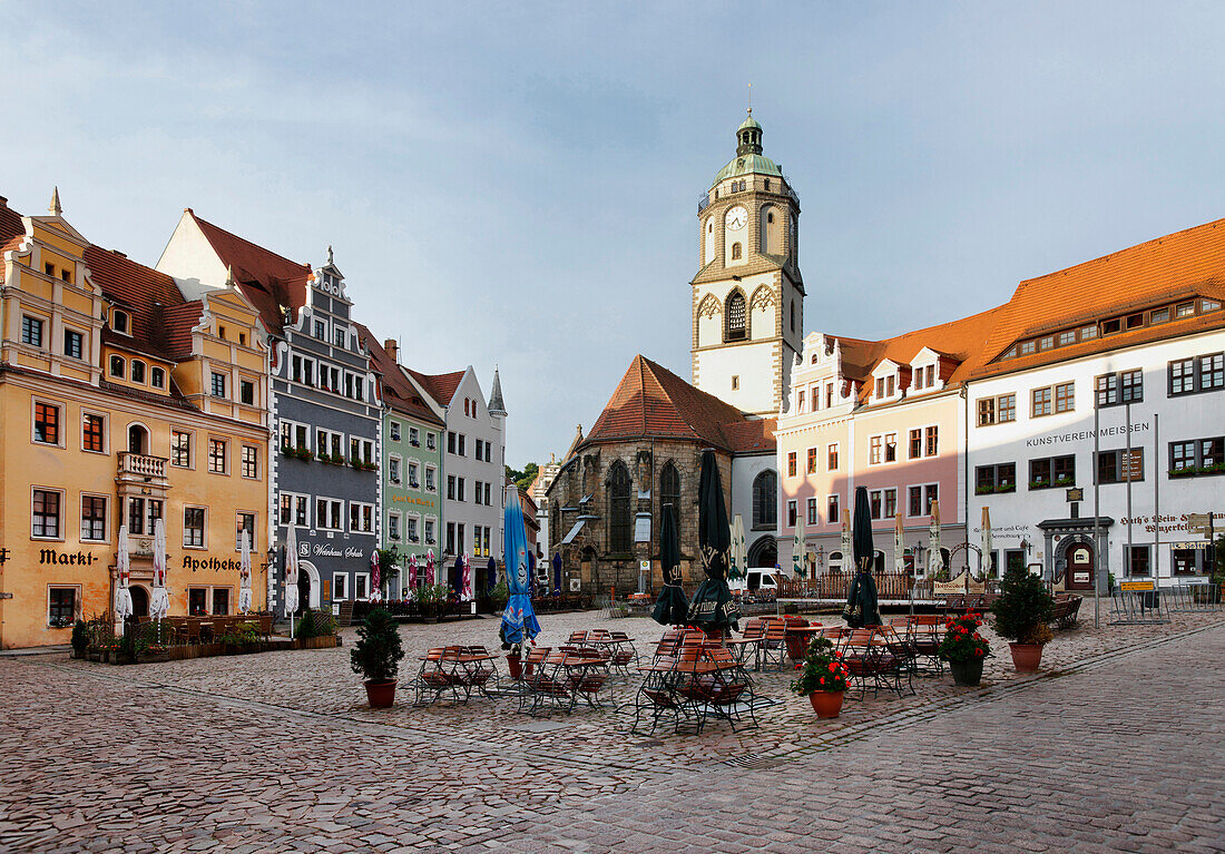 View of market square and Church of our Lady, Meissen, Saxony, Germany, Europe