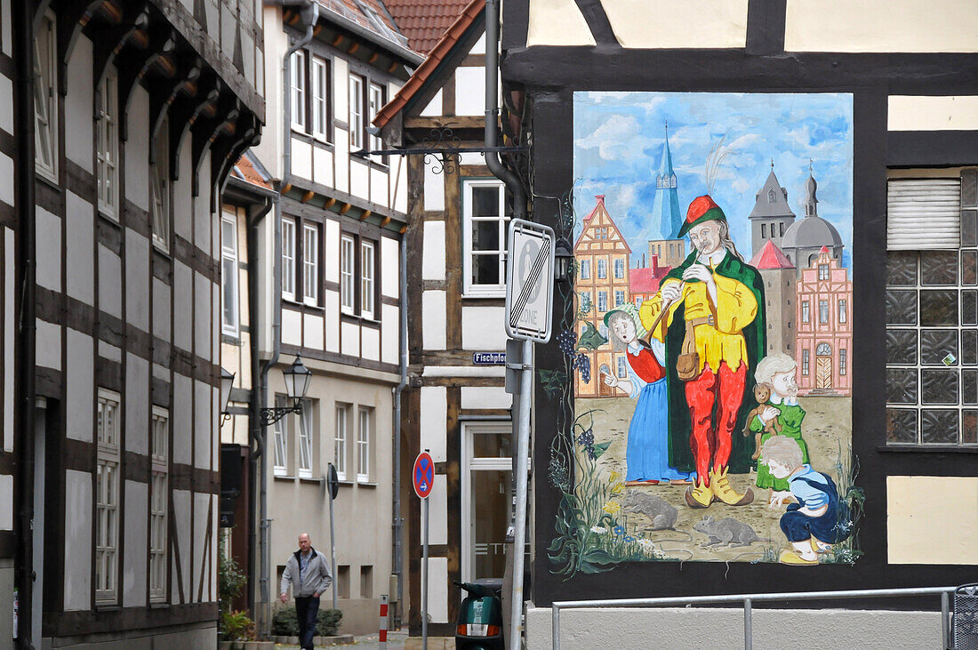 Half timbered houses at the old town of Hameln, Weser hills, Lower Saxony, Germany, Europe