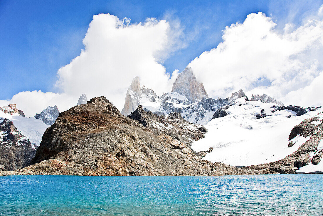 Laguna de los Tres with Fitz Roy Massif, El Chalten, Patagonina, Argentina