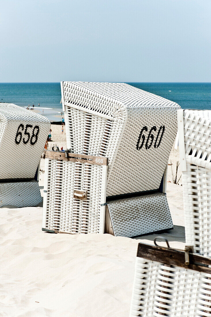 Strand mit Strandkörben auf Sylt, Schleswig-Holstein, Deutschland