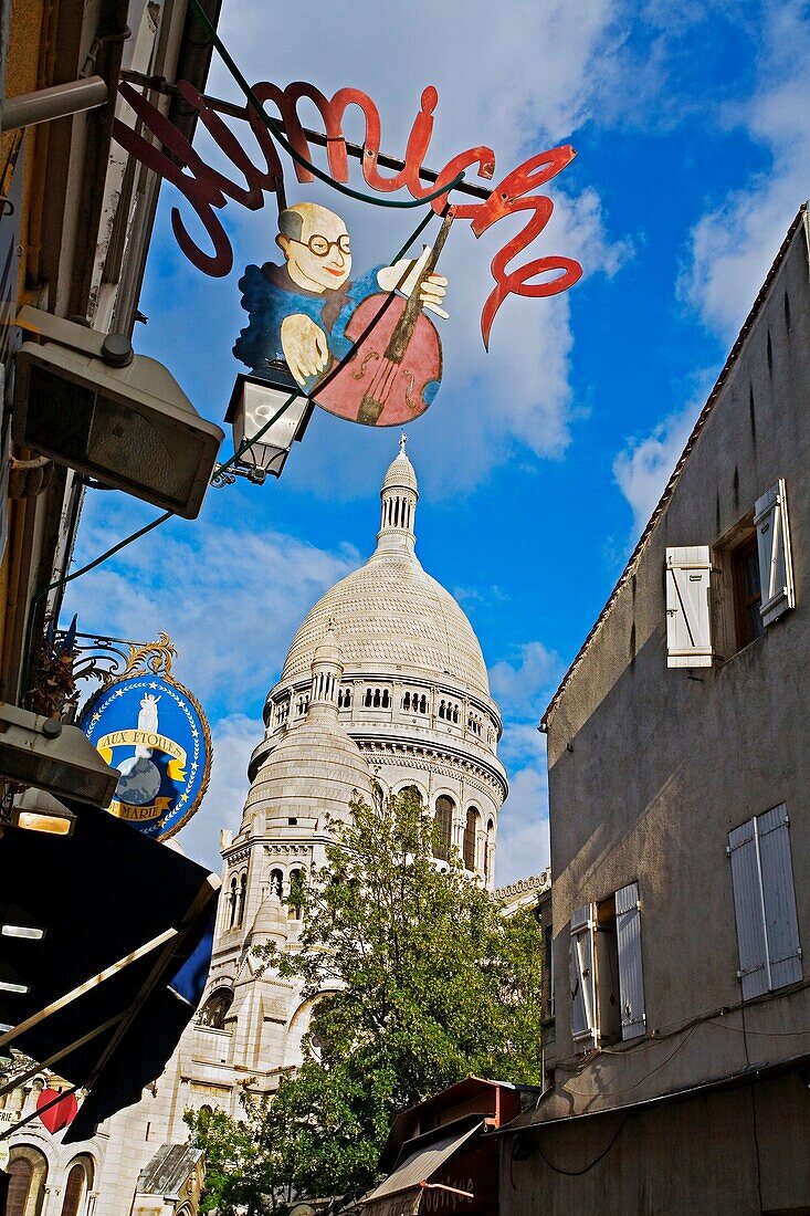 Montmartre, Basilica of Sacre Coeur  Paris  France.