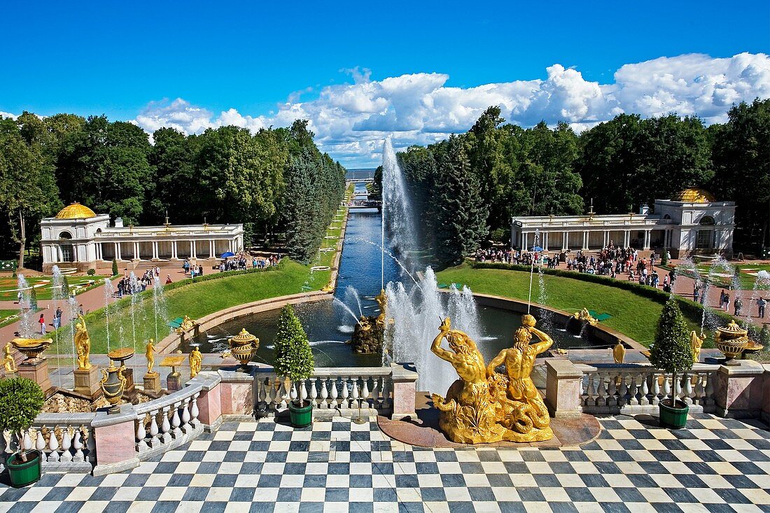 Golden statues and water works at Peterhof Park  Petrodvorets, St  Petersburg  Russia.