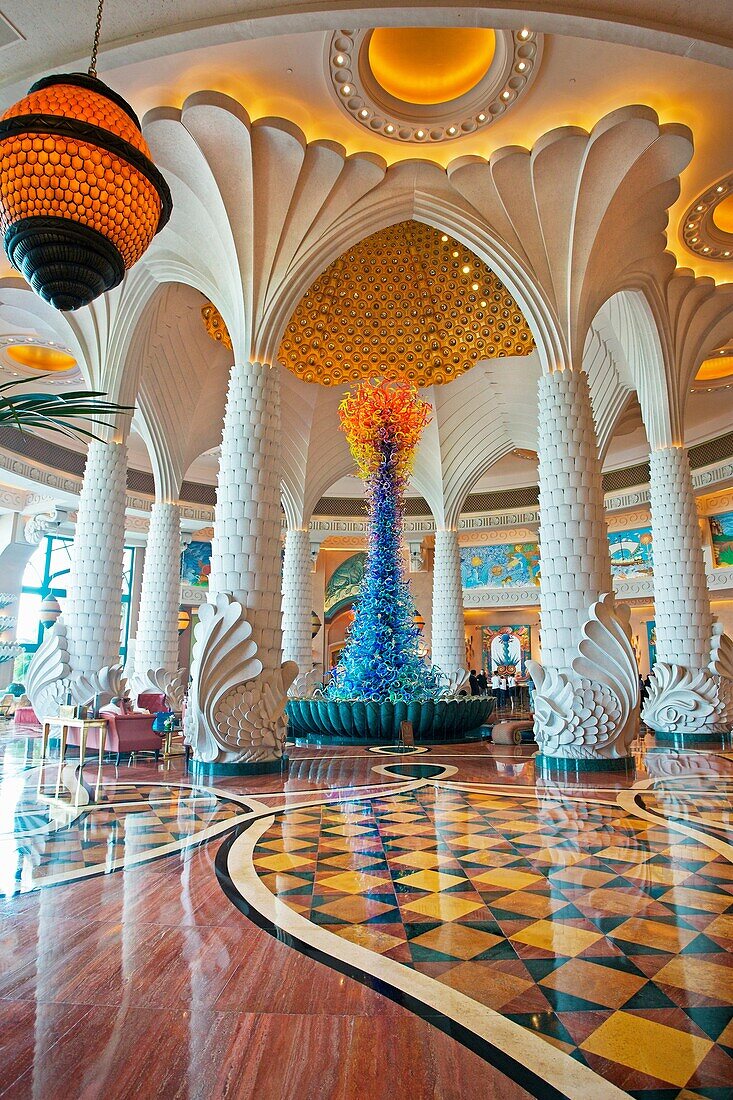 The Atlantis hotel, Palm Jumeirah, Dubai City, Dubai, United Arab Emirates, Middle East.