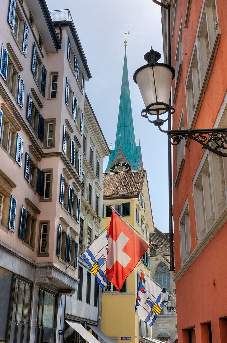 Storchengasse mit Frauenmünster Kirche, Zürich, Zürich, Schweiz, Europa