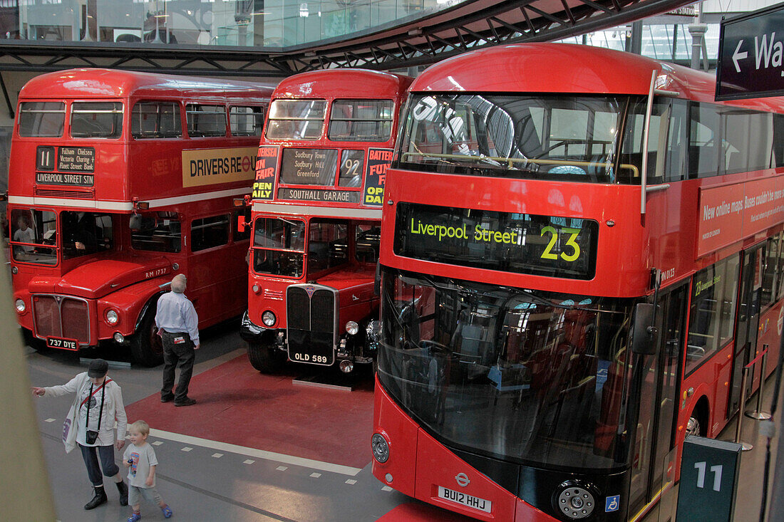 London Busses, Transport Museum Of London (Lt Museum), Covent Garden, London, England