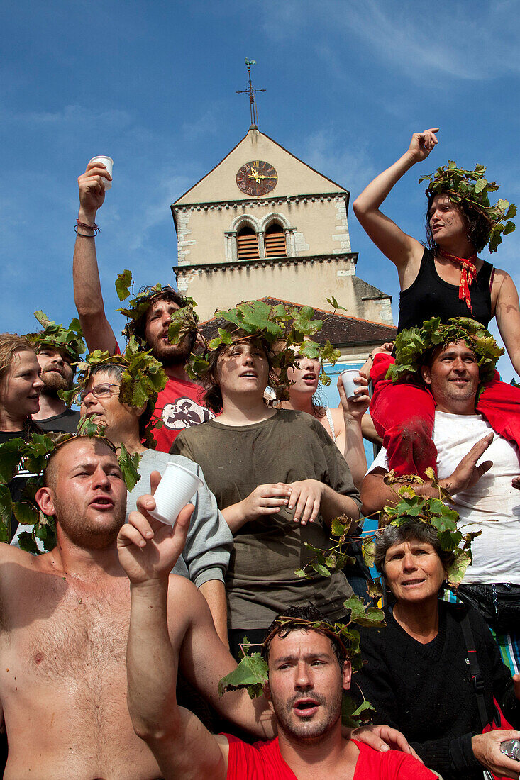 Festival In The Vineyards, Traditional Party On The Last Day Of The Hand Picking Of The Grapes, Burgundy White, Huber-Verdereau Vineyards, Volnay, Cote-D’Or (21), Burgundy, France