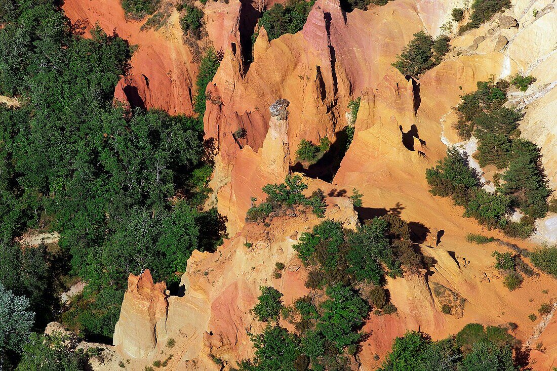 France, Vaucluse, (84), Colorado Provençal, Ochre quarries of Rustrel, fairy chimneys, major tourist attraction of the Luberon, (aerial photo)