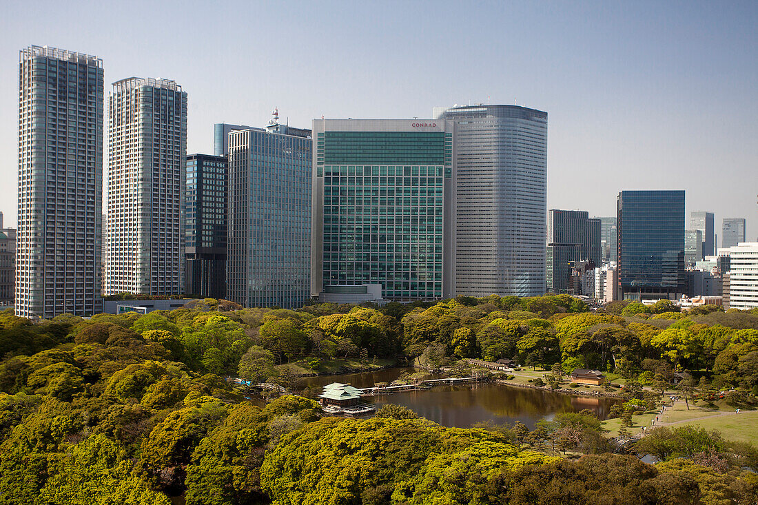 Japan, Tokyo City, Hama Rikyu Garden and Shimbashi Skyline