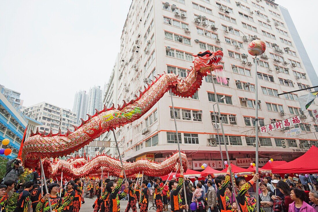 China,Hong Kong,Tai Kok Tsui Temple Fair,Dragon Dance