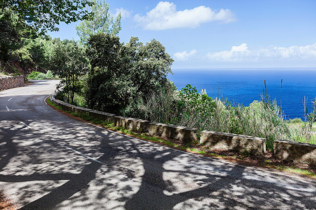 Winding coast road at Mediterranean Sea, Banyalbufar, Mallorca, Spain