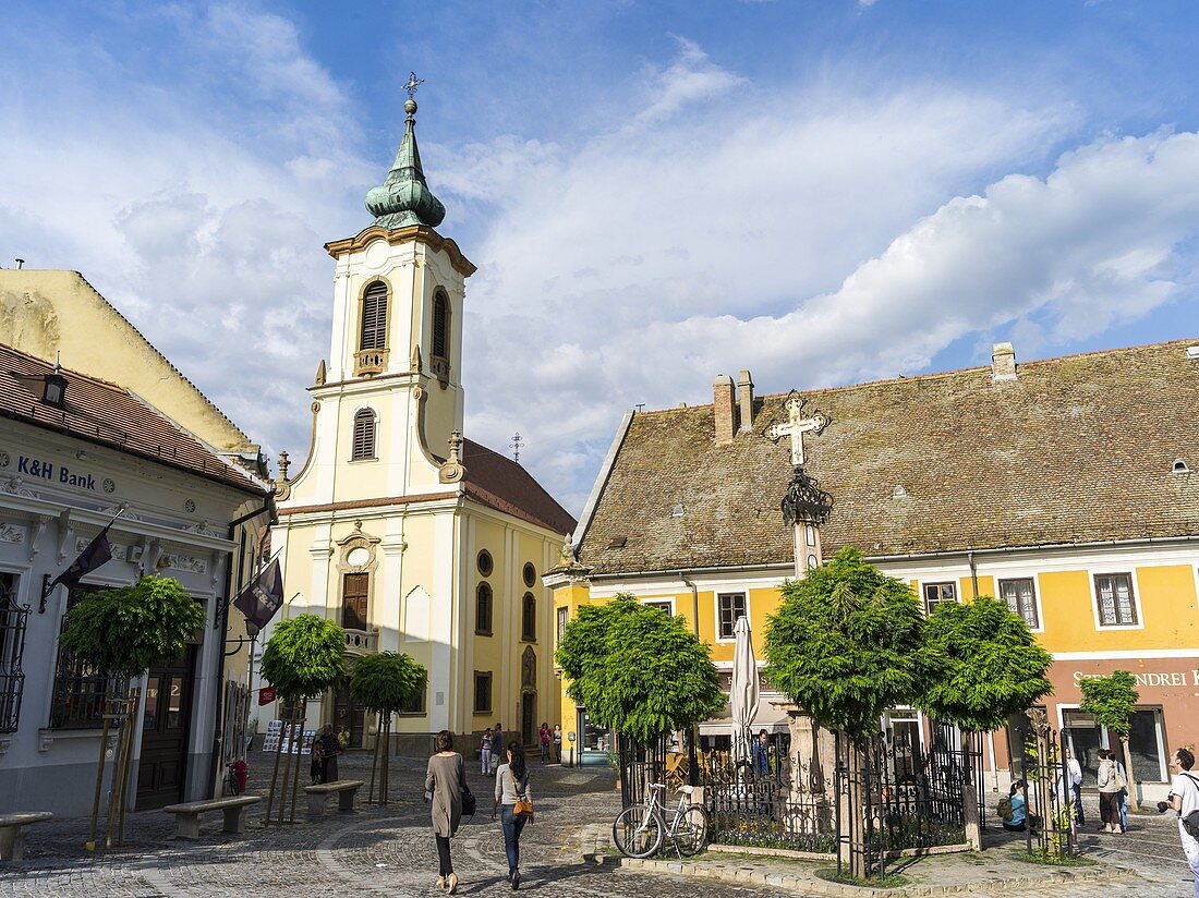 Szentendre near Budapest Main Square foe ter with plague Column and the Blagovescenska church Szentendre, which calls itself the town of artists and churches, is located on the banks of river Danube close to Budapest and is one of the major attractions in