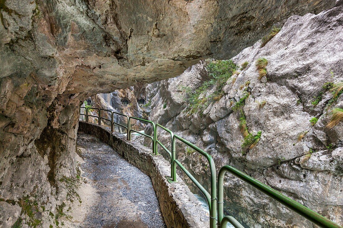 Cares Gorge Garganta del Cares footpath, Picos de Europa National Park, Castilla y Leon, Spain, Europe