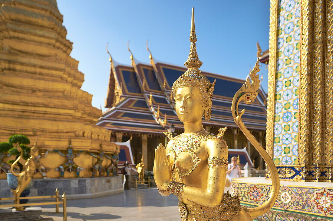 Thailand, Bangkok, Wat Phra Kaeo Temple, Grand Palace, Kinaree statue in front of the Royal Panteon