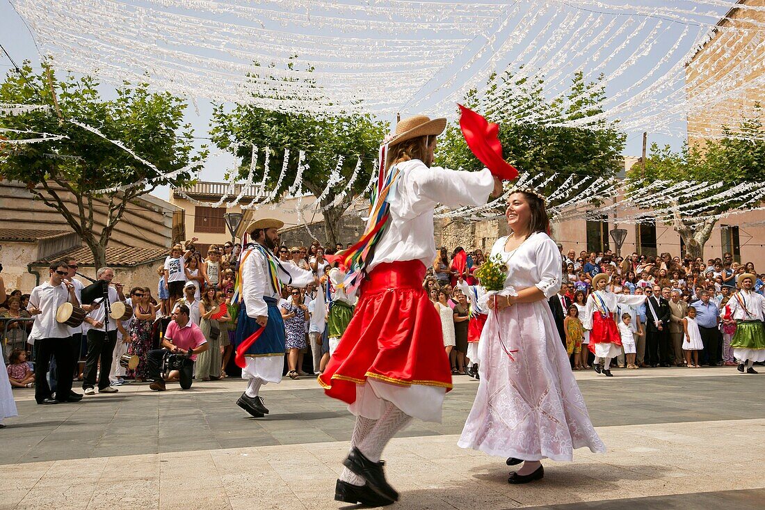 Ball dels cossiers Dance of Cossiers, Pollensa, Majorca, Tramuntana Mountains, Balearic Islands, Spain