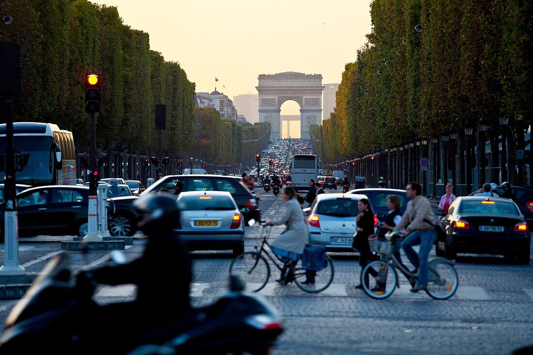 Triomphal Arch from Concorde Square, Paris, Europe