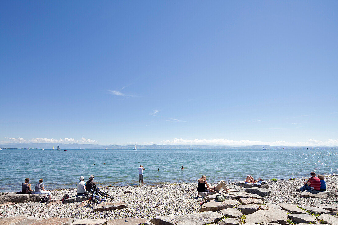 Sommerurlaub am Bodensee, Friedrichshafen, Bodensee, Baden-Württemberg, Deutschland