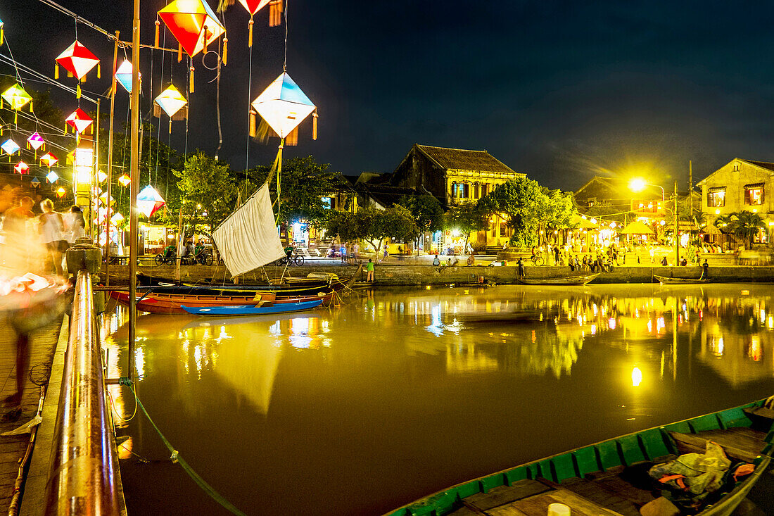 Wonderful city of Hoi An at night, central Vietnam, Vietnam, Asia