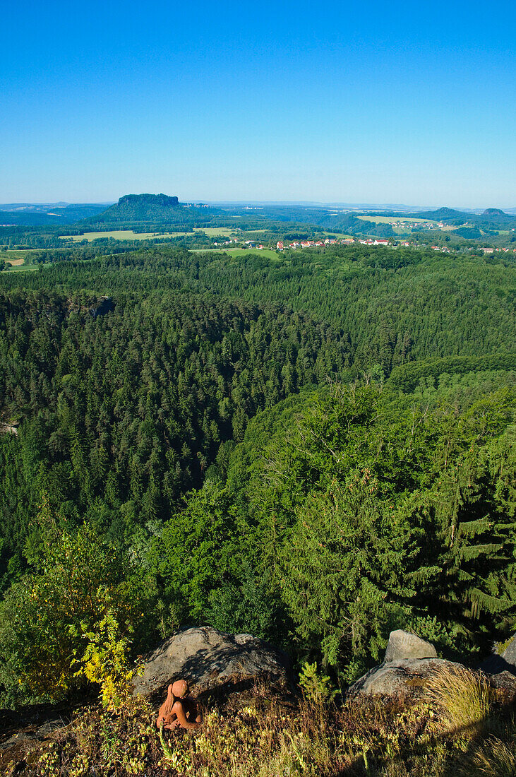 Blick vom Brand Aussichtspunkt über Wälder, Elbsandsteingebirge, Sächsische Schweiz, Sachsen, Deutschland, Europa