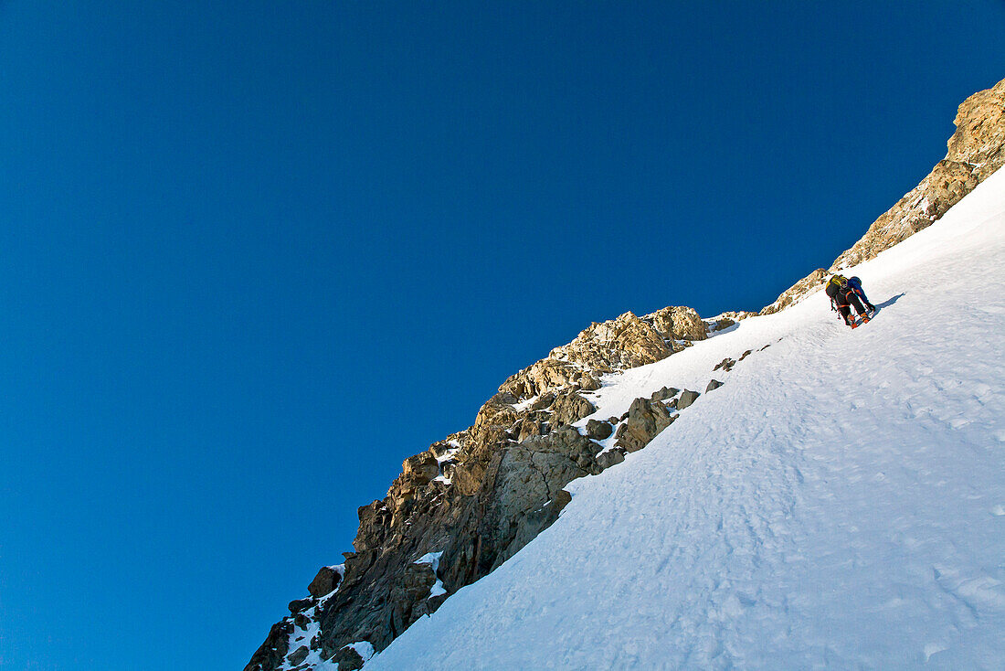 Aufstieg am Piz Roseg, Oberengadin, Graubünden, Schweiz