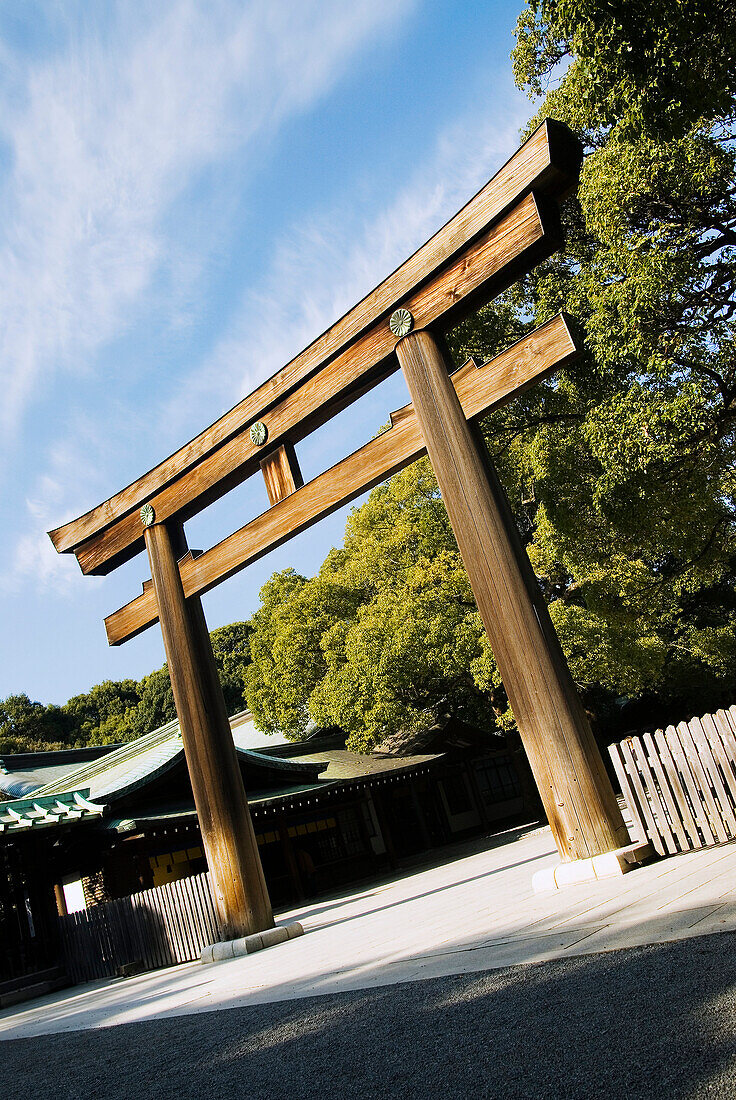 Japan, Tokyo, Meiji-jingu temple.