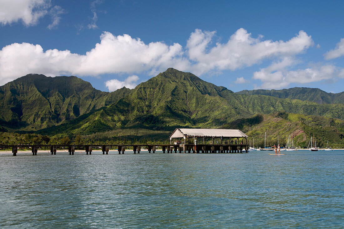 Hawaii, Kauai, Hanalei, Hanalei Bay and Pier.