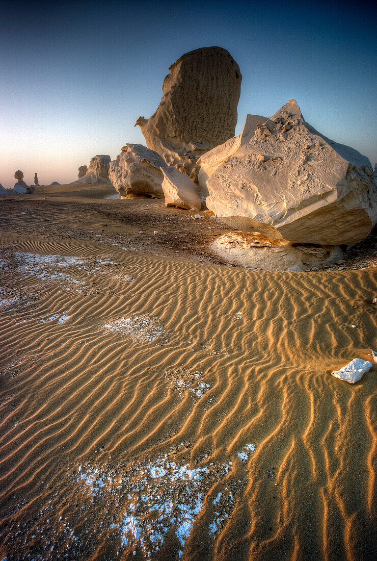 white desert near Oasis Farafra, western desert, Egypt, Libyan desert, Arabia, Africa