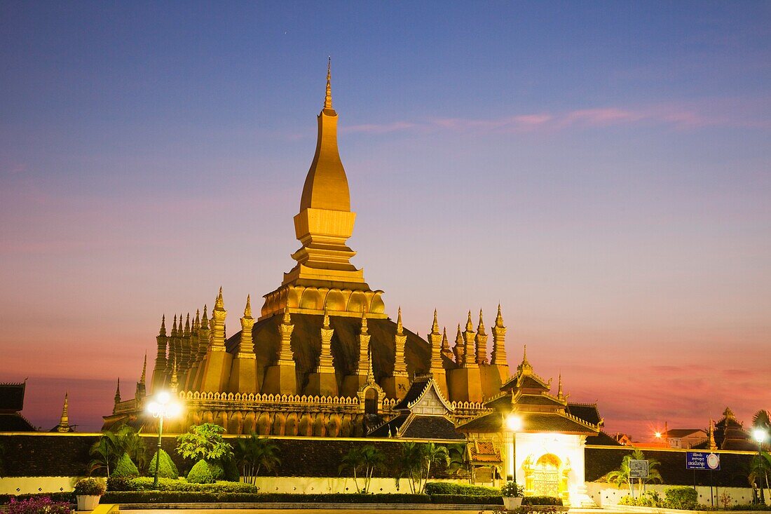 Laos,Vientiane,Pha That Luang