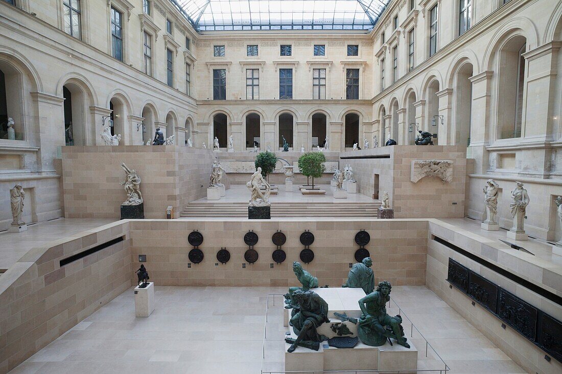 France, Paris, Louvre, Cour Puget
