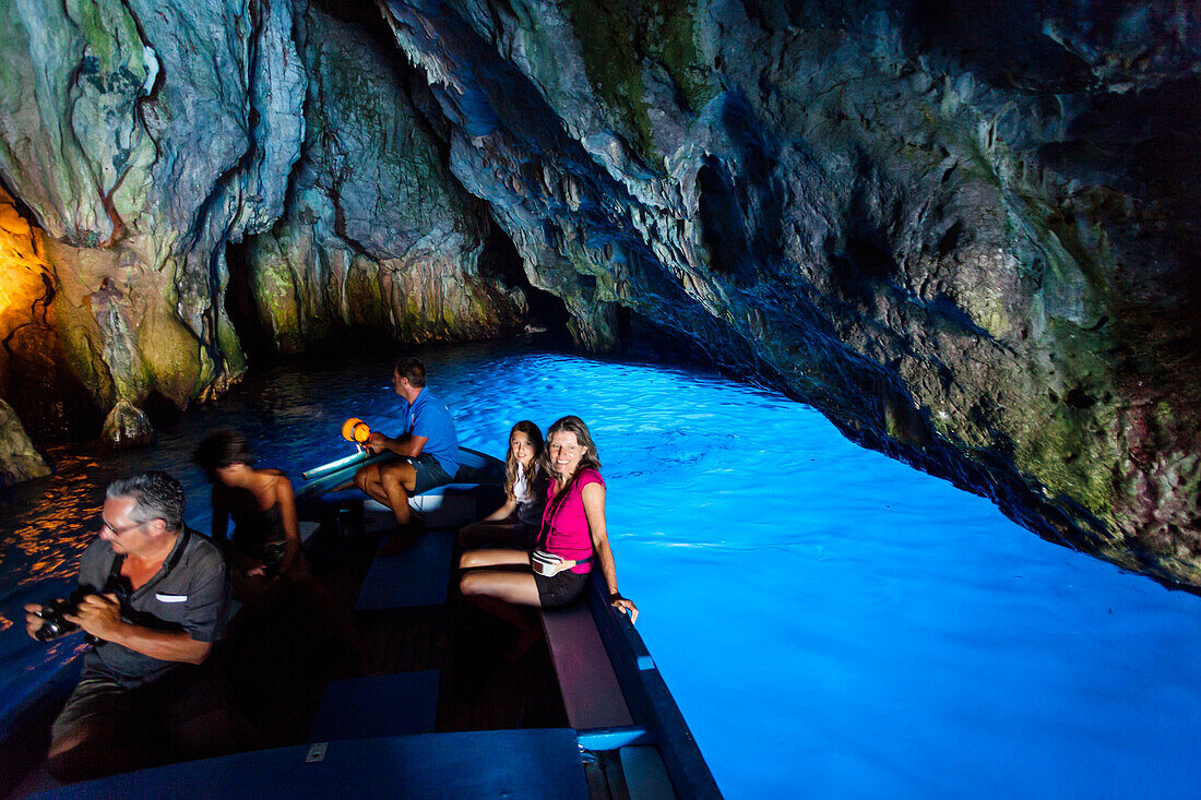 Blaue Grotte am Kap Palinuro, Cilento, Kampanien, Süditalien, Europa