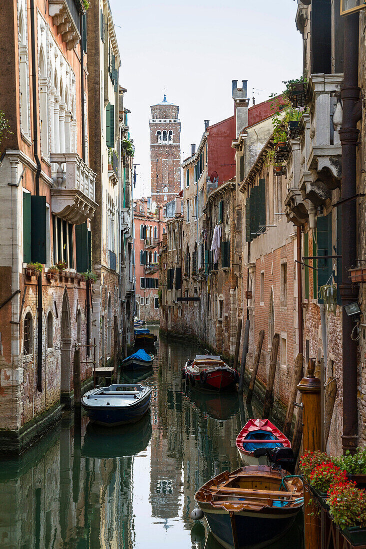 Canal and boats, Venice, Venetia, Italy, Europe