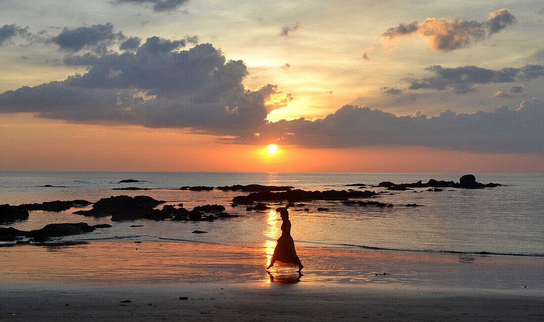 Am Khao Lak Beach, Khao Lak, Andamanensee, Thailand, Asien