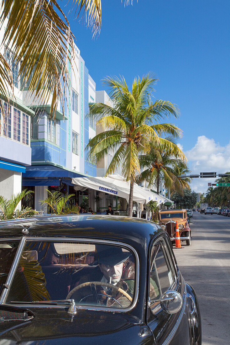 Oldtimer auf dem Ocean Drive, Art Deco District, South Beach, Miami, Florida, USA