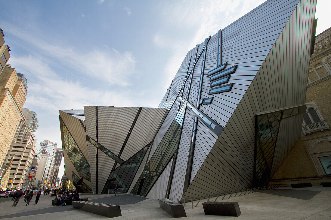 The Crystal, new entrance of the Royal Ontario Museum, designed by Daniel Libeskind, Toronto, Ontario, Canada