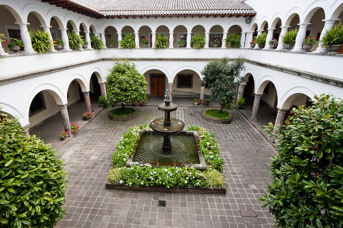 Fountain in the courtyard of the Palacio de Carondelet (Presidential Palace), Quito, Pichincha, Ecuador
