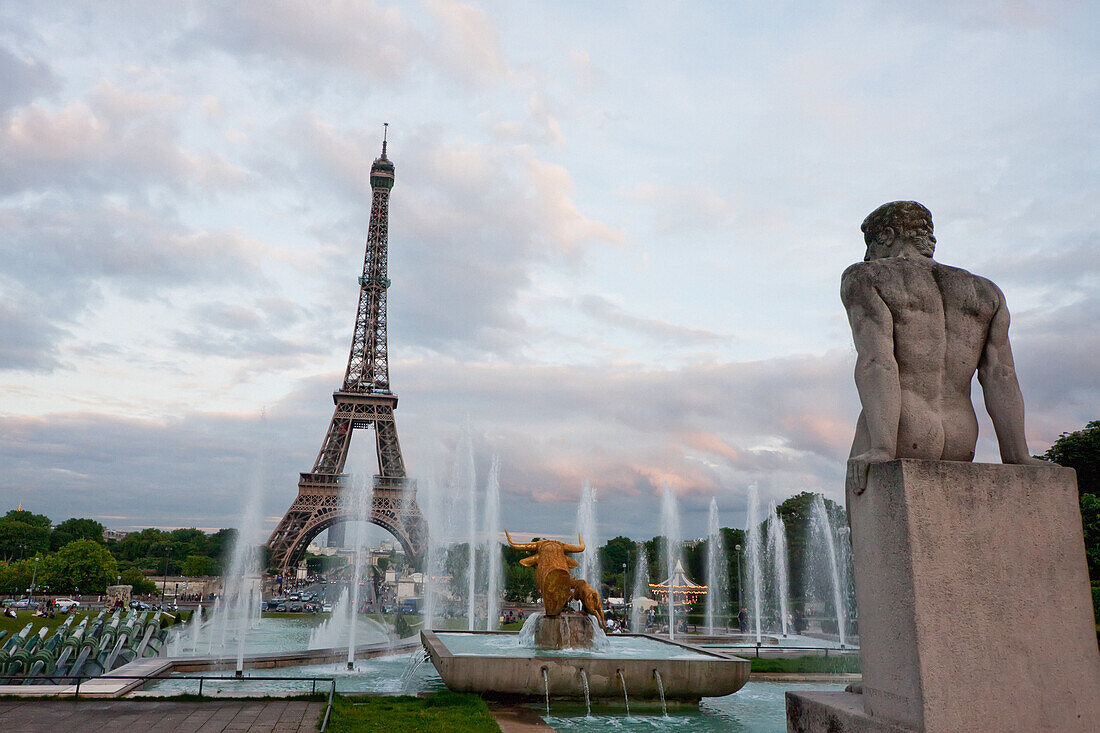 Fountains of the Trocadero Gardens and Eiffel Tower, Paris, France