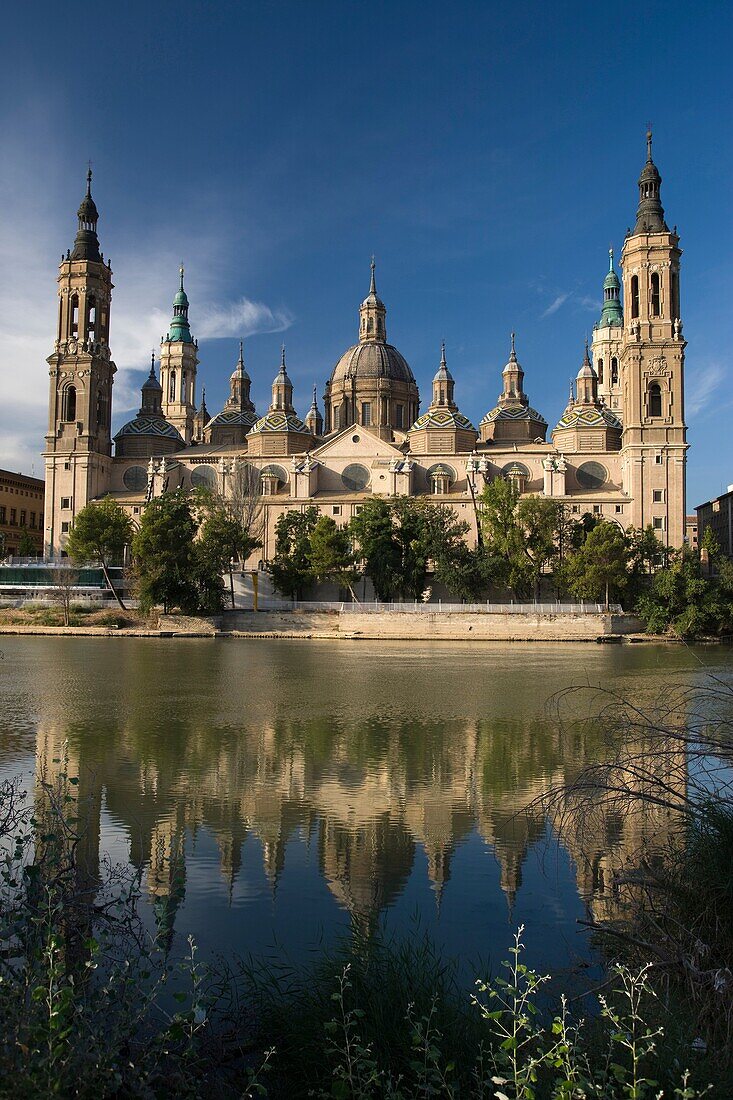 BASILICA CATHEDRAL OF OUR LADY OF THE  PILLAR RIVER EBRO ZARAGOZA ARAGON SPAIN