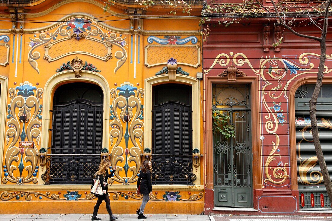 Paseo del Filete, Houses facade painted in Filete style in Abasto neighbourhood, Buenos Aires, Argentina
