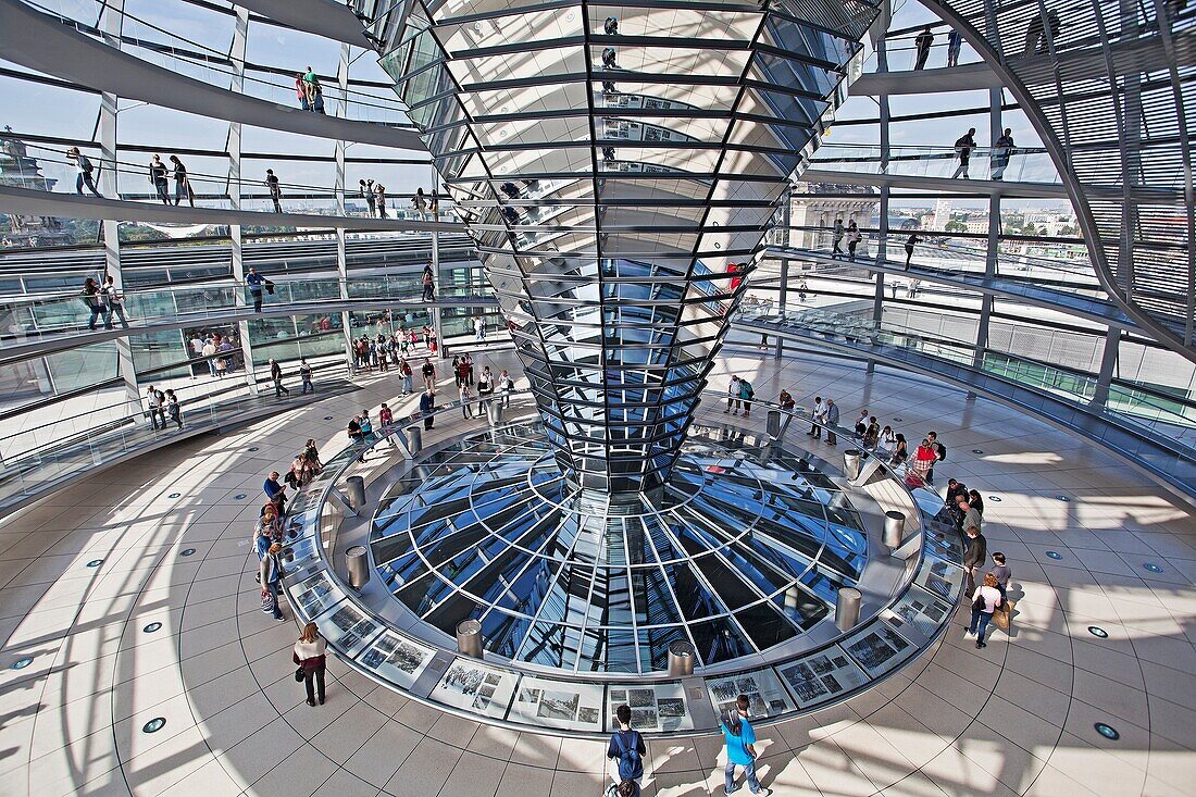 architecture, Berlin, bulding, Bundestag, dome, Germany, Norman Foster, parlament, Reichstag, tourism, tourist, travel, V51-1801993, AGEFOTOSTOCK