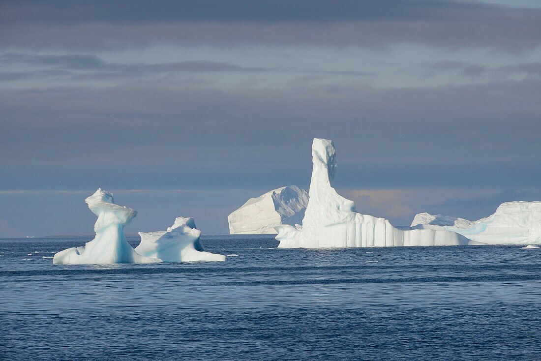 Greenland, Baffin Bay, Nuussuaq region, Icebergs
