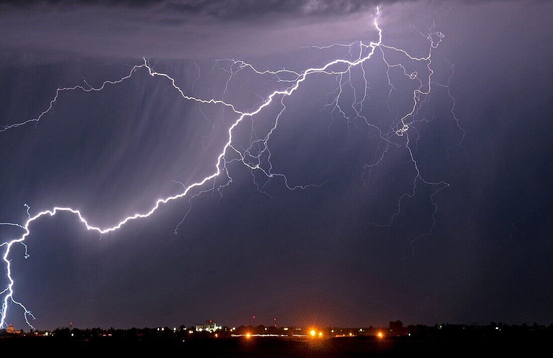 Twin Falls, Summer Lightning Storm over the city of Jerome in southern Idaho