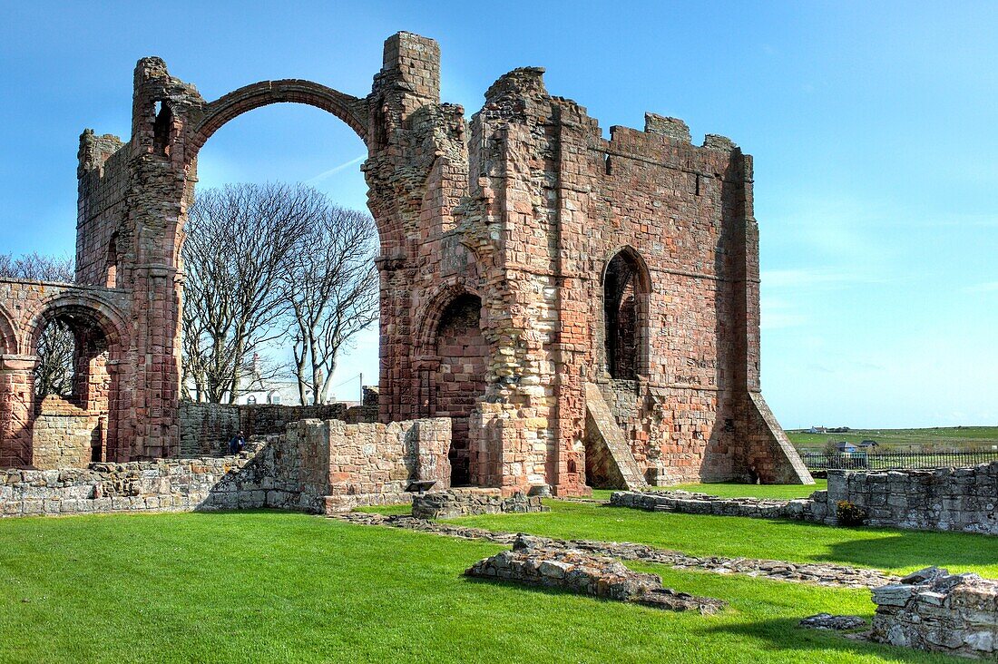 Ruins of abbey, Lindisfarne, Holy Island, Northumberland, North East England, UK